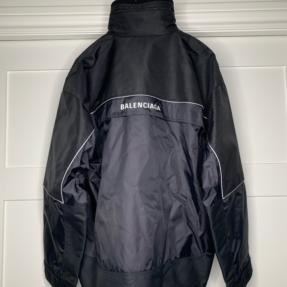 Balenciaga 80s Logo Black Windbreaker Nylon Jacket - Picture 6 of 16